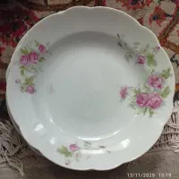 ظروف گلسرخی|کلکسیون اشیاء عتیقه|رشت, پیرسرا|دیوار