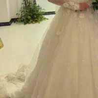 لباس عروس|لباس|فردیس, فردیس|دیوار