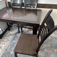 میز غذاخوری