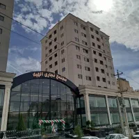 پیش فروش تاپ لوکیشن صدرا فاز۱