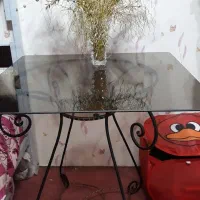 میز و صندلی