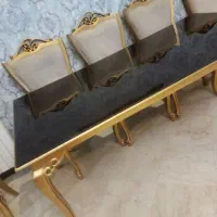میز وناهارخوری ۸ نفره سالم و بدون شکستگی