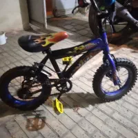 سه عدد دوچرخه ۱۲