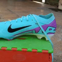 کفش فوتبال نایک ( آرزوم)|کیف، کفش، کمربند|چمران, |دیوار