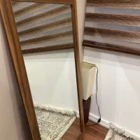 ۲عدد آیینه قدی با قاب چوبی یه شکل