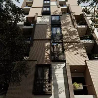 اپارتمان-دو-خواب-115-متری-لوکس-جنوبی-تخلیه