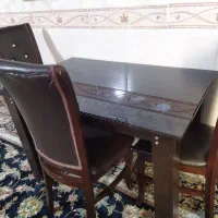 میزغذاخوری