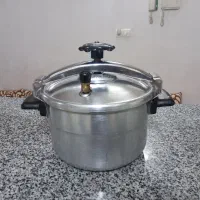 زودپز ۵لیتر ساخت اسپانیا
