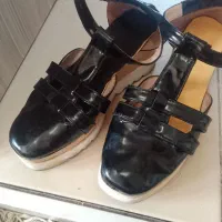 تعدادی کفش در حد نو|کیف، کفش، کمربند|محلات, |دیوار