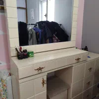 دراور و میز آرایشی