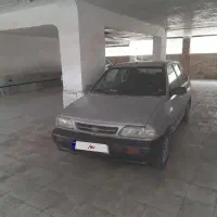 پرایدنقره ای