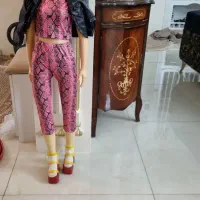 عروسک زیبا نو