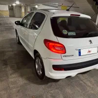 ۲۰۷ پانا سفید ۱۴۰۲