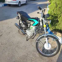 موتور سیکلت پیشرو مدل 93