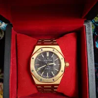 ساعت ادمار پیگه طلایی