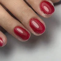 تخیفیف ویژه اموزش کاشت ناخن مدرک فنی حرفه ای