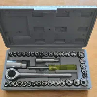 جغجغه و آچار بکس