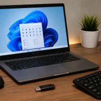 خدمات کامپیوتر و لپتاپ ویندوز مک (ریموت یادرمحل)