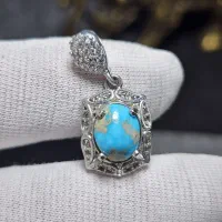 آویز فیروزه ایی