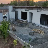 دیوار کشی و تخریب و چاه کنی با کمترین قیمت