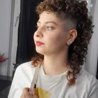 کوتاهی حرفهای واقتصادی|خدمات آرایشگری و زیبایی|رشت, چمارسرا|دیوار