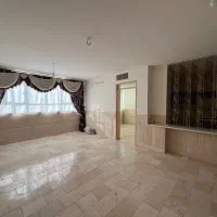 طبقه-سوم-95-متر-2-خواب-شیک-چهارباغ