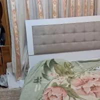 تخت خواب ۲ نفره سفید رنگ