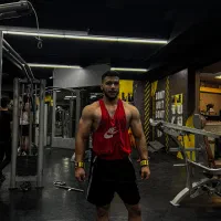 آموزش حرکات بدنسازی و فیتنس (مربی)