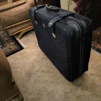 چمدان مارک دیسکاوری|کیف، کفش، کمربند|رشت, آزادگان|دیوار