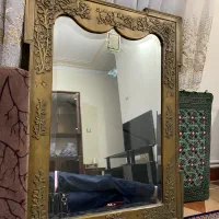 آیینه سنگی قدیمی