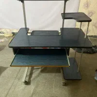 میز کامپیوتر لاکچری