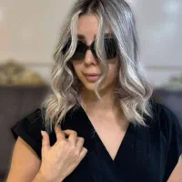 تخفیف پکیج رنگ‌ مو و لایتvip +آموزش|خدمات آرایشگری و زیبایی|شیراز, عادل آباد|دیوار