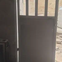 درب و چارچوب( اندازه ۲/۲۰ در ۸۰) کاملا نو