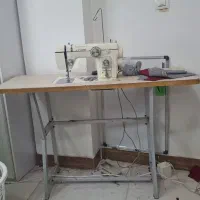 میز چرخ خیاطی در حد نو و سالم