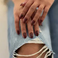 خدمات تخصصی مانیکور و پدیکور