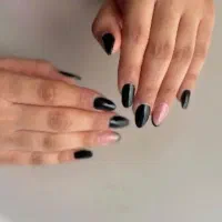 خدمات ناخن و میکاپ...|خدمات آرایشگری و زیبایی|زابل, |دیوار