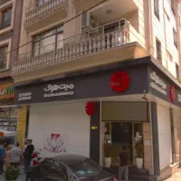 نیاوران ۱۲۵ بر ۱۰ جای پارک مناسب