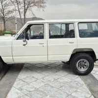 پاترول چهار درب ۶ سیلندر  مدل ۷۱