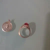 انگشتر نفره، شمایل