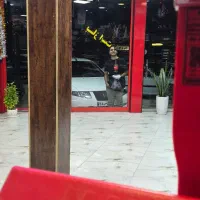 فروشنده .برای قنادی