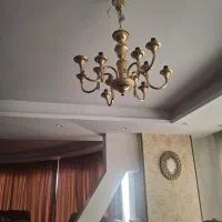 لوستر طلایی