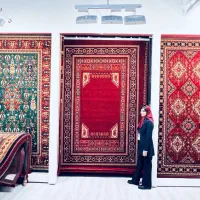 فرش ستاره طلایی ۵۰ رنگ مشهد ۱۷۰۰ شانه تراکم ۴۷۰۰