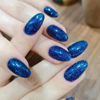 خدمات ناخن و بافت مو