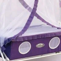 گهواره نوزاد در حد نو