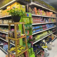 فروشنده هایپر مارکت