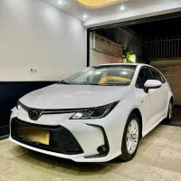 تویوتا کرولا ۱۸۰۰ هیبرید