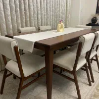 میزغذاخوری