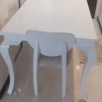 میز سالم و محکم