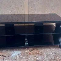 میز تلوزیون شیشه ای