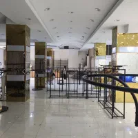 1200متر اجاره هم کف بر اصلی به برنده ها و فروشگاه
